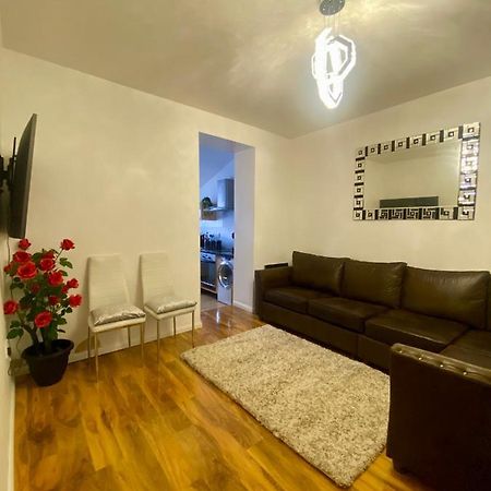 House Near Cardiff City Centre 외부 사진